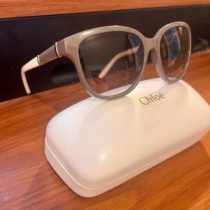 Chloe Sunglasses style 664s color 272